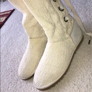 Women’s Ugg boot size 7 (Clean) no box